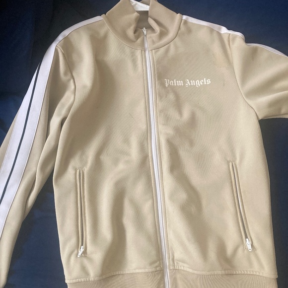 Palm angel - Picture 1 of 1